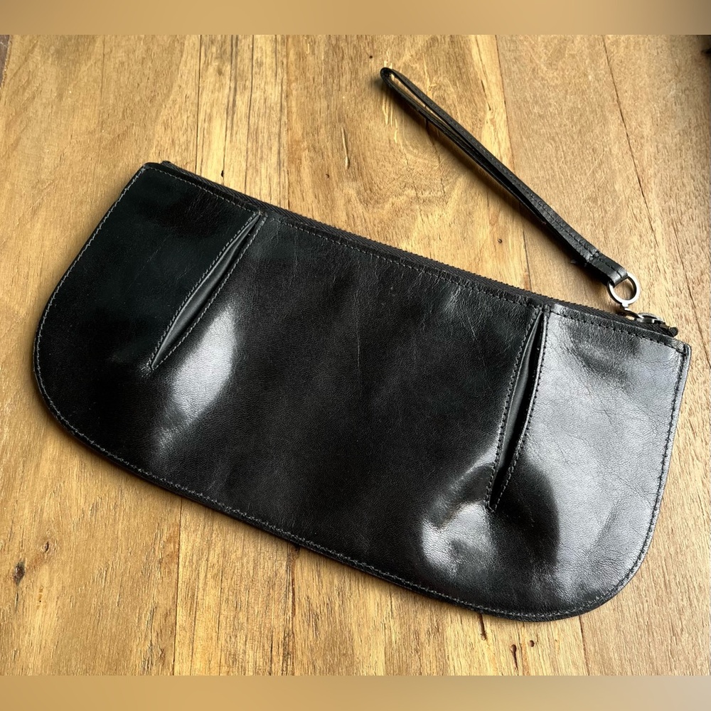 PLY New York Black Leather Clutch Wristlet - Picture 2 of 9